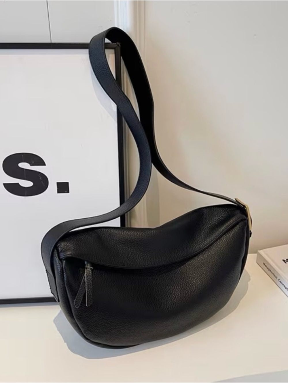 Everyday Black Pebbled Leather Shoulder Bag